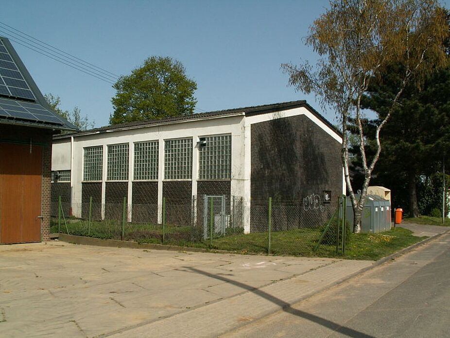 Kleinste Turnhalle im Rhein-Kreis bei Lüttenglehn