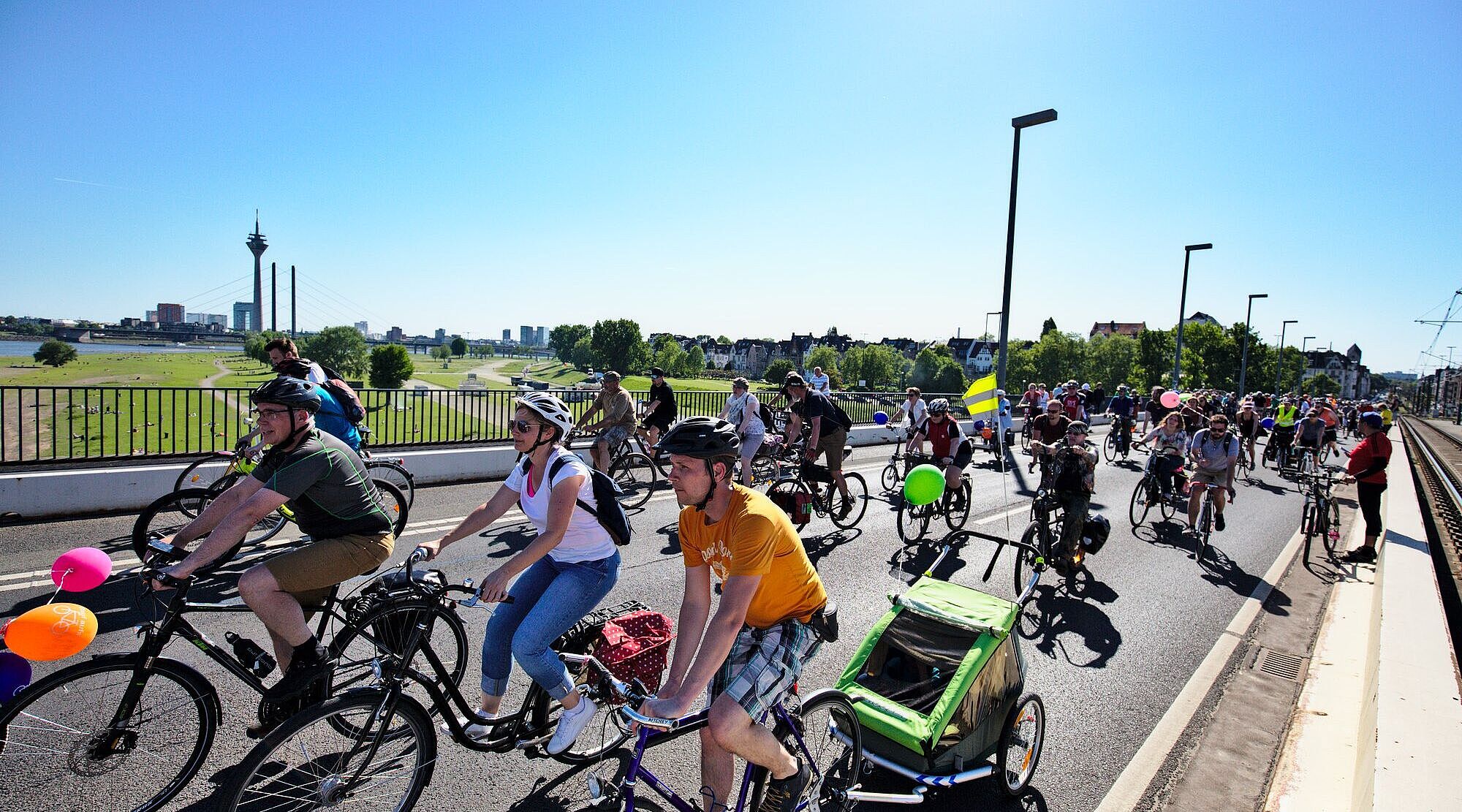 Sternfahrt, Brücke, Sonne