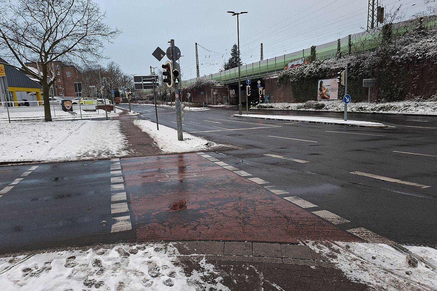 Bereich Hermannsplatz: Gielenstraße geräumt Bereich Hermannsplatz: Gielenstraße geräumt